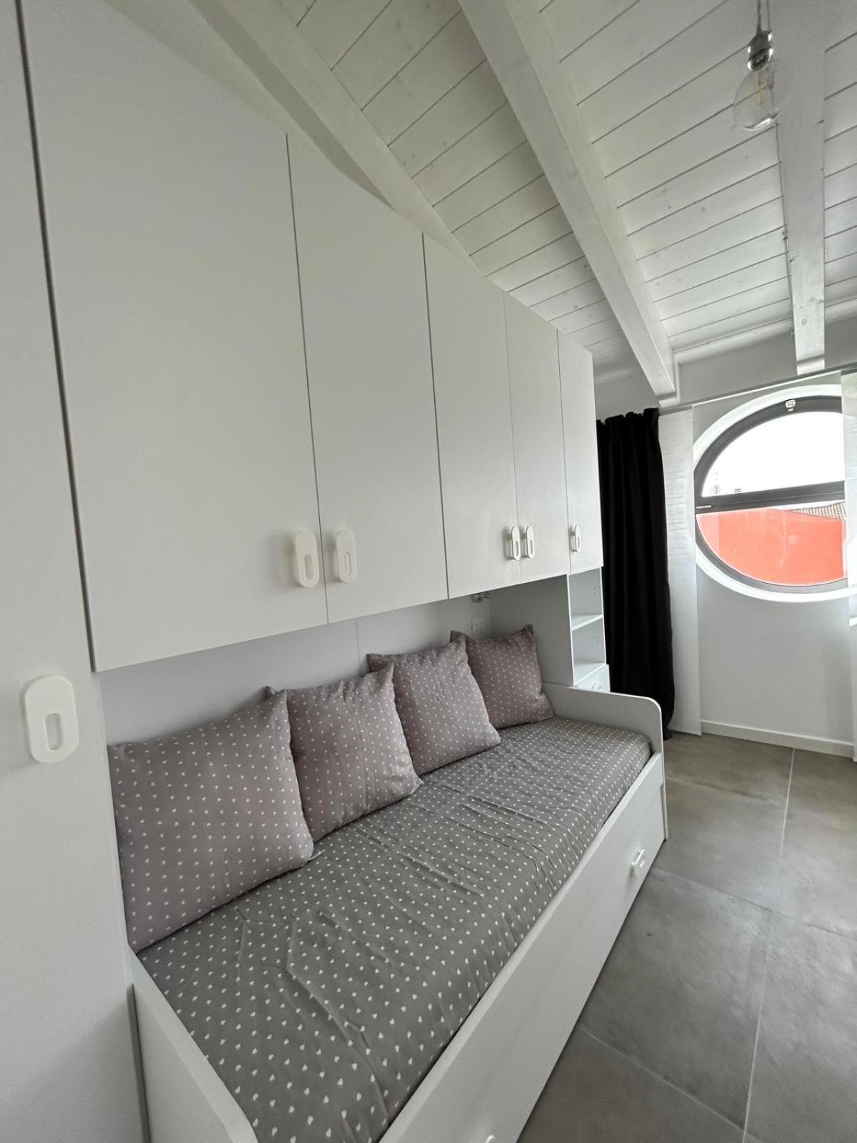 Family House Leilighet Porto Torres Eksteriør bilde